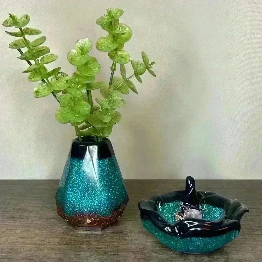 Hand Crafted Set | Ring Holder and Mini Floral Vase
